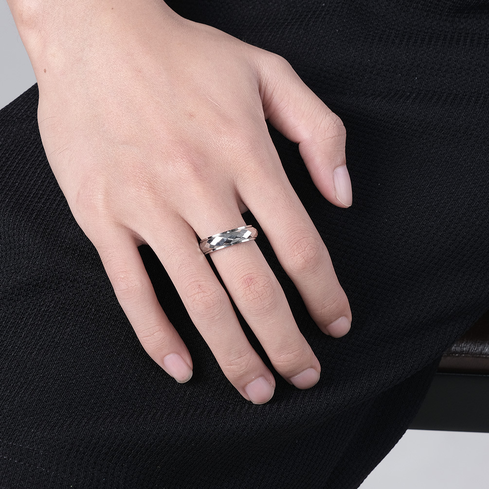 Men's Anti-pressure Stainless  - Initial Ring Custom recension och pris